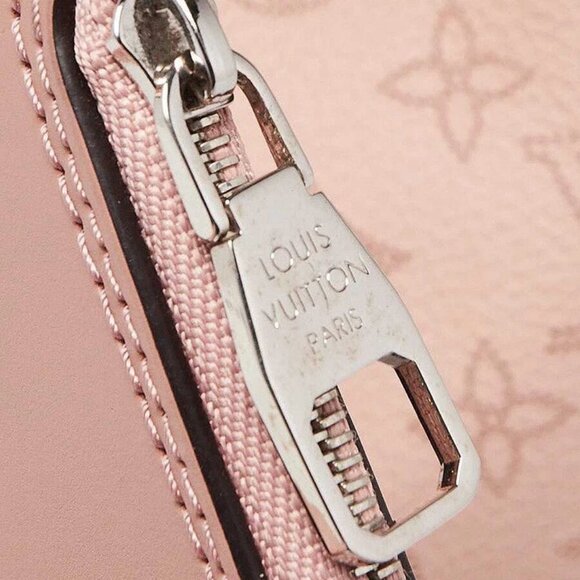 Louis Vuitton Magnolia Monogram Mahina Leather Hina PM Bag w/o Strap - Picture 7 of 12